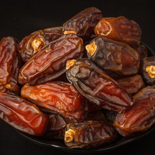 Mabroom Dates