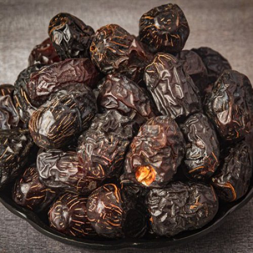 Premium Ajwa Dates