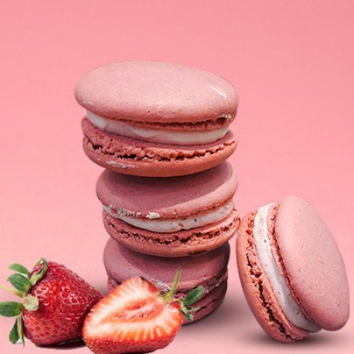 Strawberry Macaroon